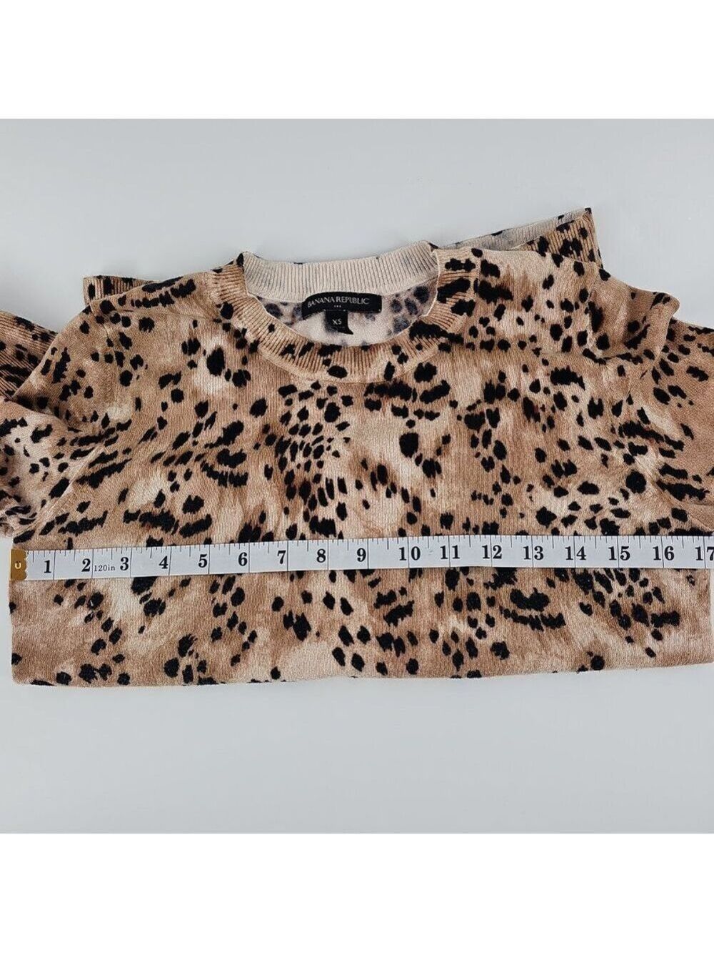 Banana Republic Leopard Print Sweater XS Tan Black Cotton Crewneck - Picture 7 of 9